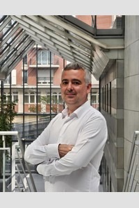 Dr Nicolas Lebon