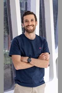 Dr Stéphane Hilliquin